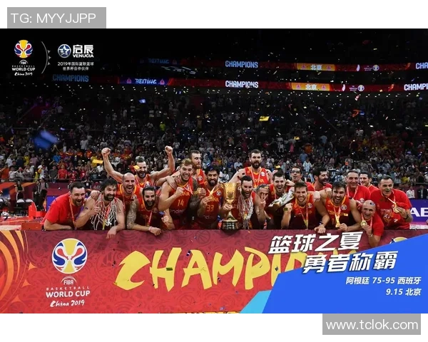 成都篮球队在世界杯舞台上的拼搏历程与荣耀时刻回顾