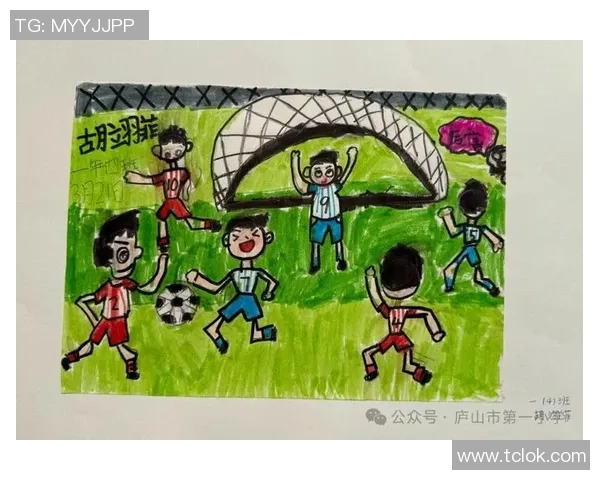 口罩下的足球梦在绿茵场上飞扬的青春与坚持